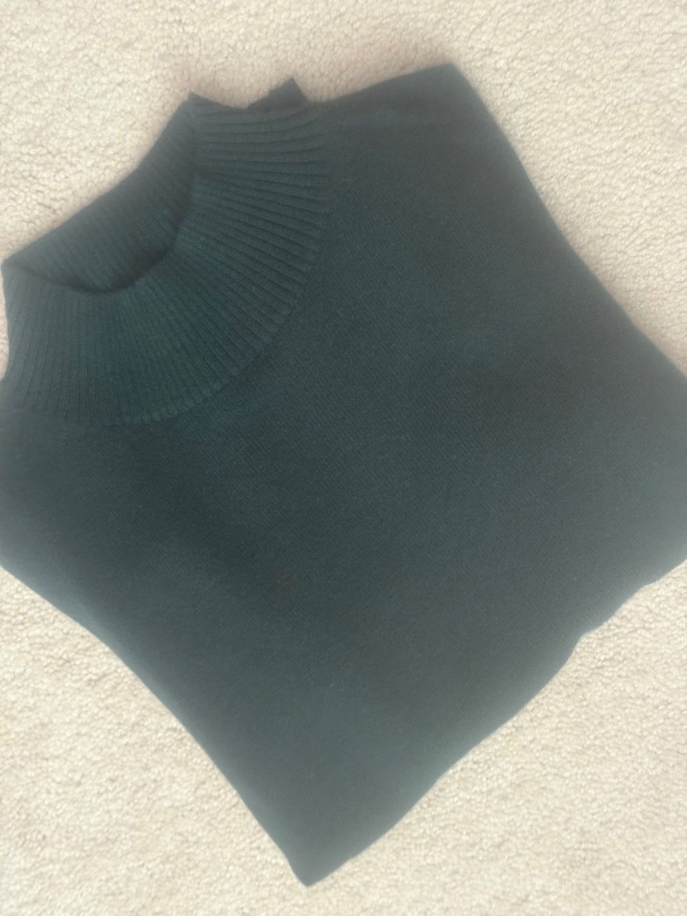 Hunter Green J Crew mockneck 100% cashmere sweater XS
